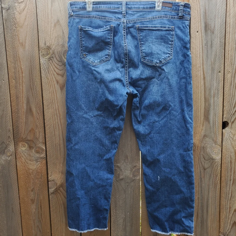 Kut From the Kloth Distressed High Rise Crop Straight Leg Raw Hem Jeans Size 16 - Picture 4 of 12
